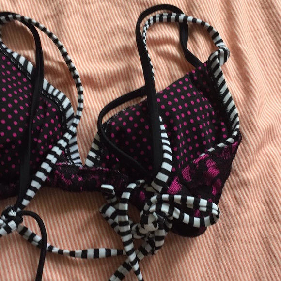 Material Girl one piece paddled swim suit bra Sz:L - Picture 5 of 8